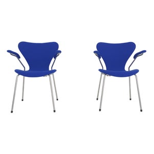 Set of Model 3207 Dining Chairs by Arne Jacobsen for Fritz Hansen, 2000s For Sale