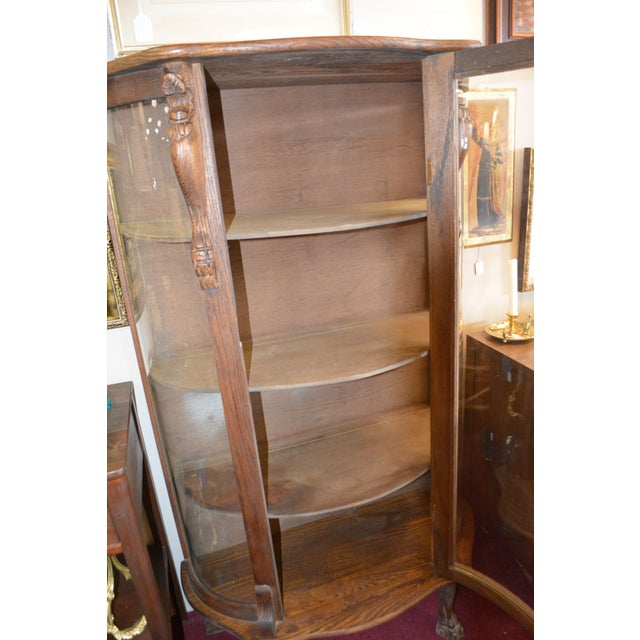 Victorian Antique Empire Oak Curved Bowfront Glass Curio Display Cabinet Paw Feet & Carved Lions For Sale - Image 3 of 18