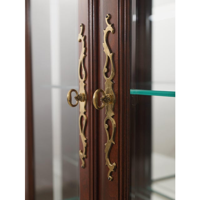 Pennsylvania House Cherry China Cabinet Breakfront For Sale In Philadelphia - Image 6 of 18