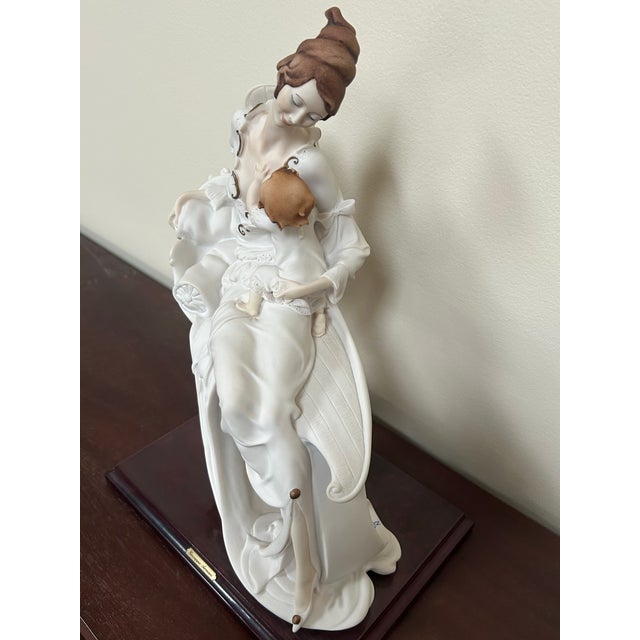 G. Armani Florence Italy Maternity Mother & Child Statue Figurine 1987 For Sale - Image 4 of 11