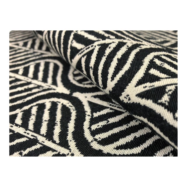Designer Reversible Water & Stain Resistant Black White Leaf Pattern Upholstery Drapery Fabric For Sale
