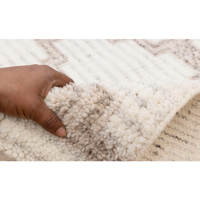 9x12Ft. Ivory White Wool Boho Inspired Hand Made Rug For Sale - Image 12 of 18