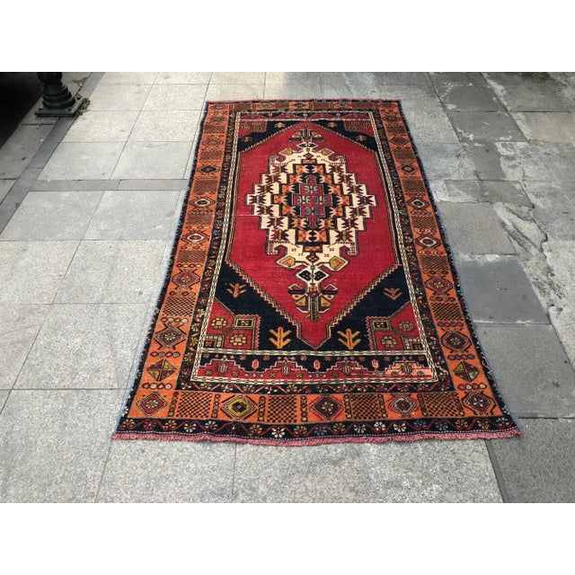 1960s Vintage Turkish Vintage Rug - 4′2″ × 7′10″ For Sale - Image 11 of 11
