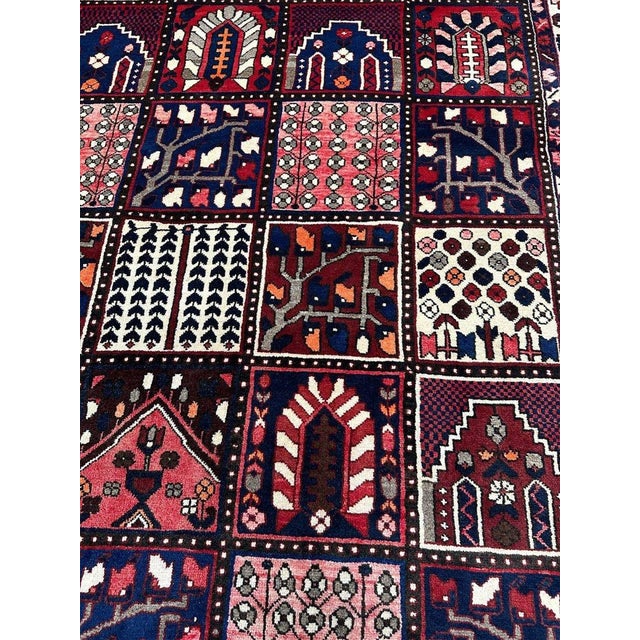 7x10 Old Persian Bakhtiari Area Rug - 502207 For Sale - Image 11 of 12
