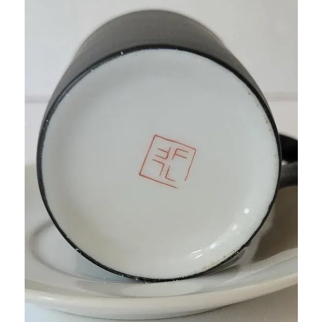 Kenji Fujita Black and White Porcelain Demitasse or Tea Cups and Saucers - Set of 8 For Sale In Raleigh - Image 6 of 7