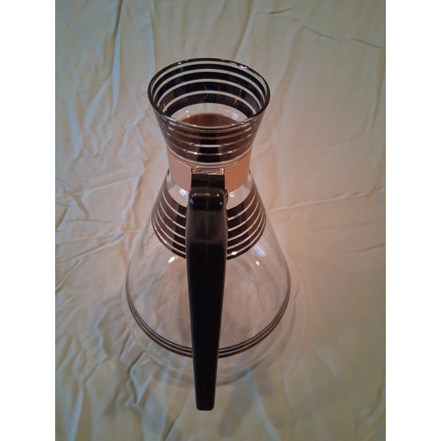 Mid Century Modern 1950s Atomic Carafe For Sale - Image 4 of 6