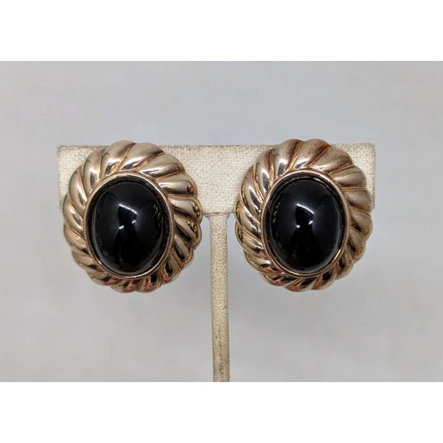 Vintage 1980s Signed Panetta Oval Goldtone Cabochon Faux-Onyx Clip Earrings-2 Pieces For Sale - Image 4 of 8