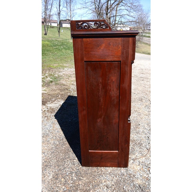Antique Walnut Eastlake Victorian Chest of Drawers With 6 Drawers 1870s For Sale - Image 15 of 18
