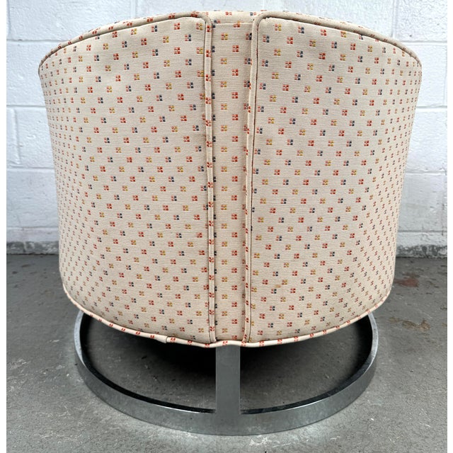 Mid 20th Century Pair of Chrome Strap Barrel Lounge Chairs Attributed to Finn Andersen for Selig For Sale - Image 11 of 16