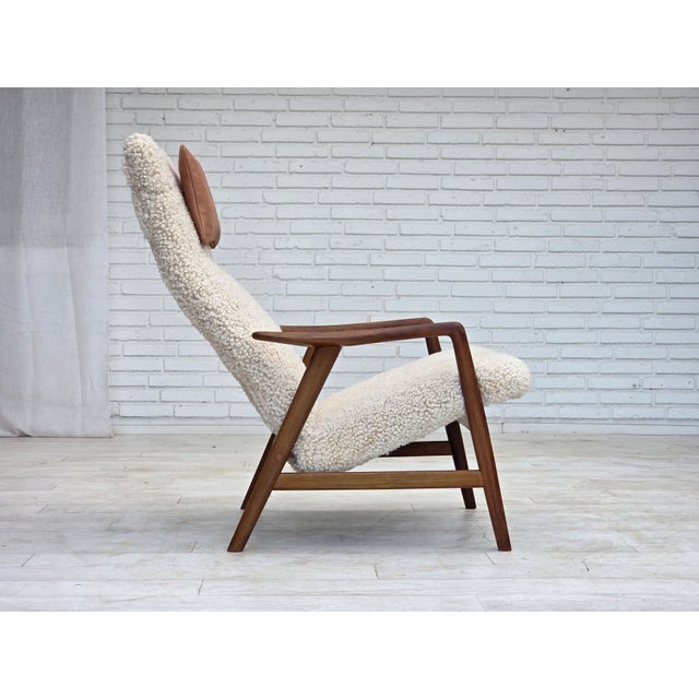 Danish Sheepskin Lounge Chair by Alf Svensson for Fritz Hansen, 1960s For Sale - Image 3 of 18