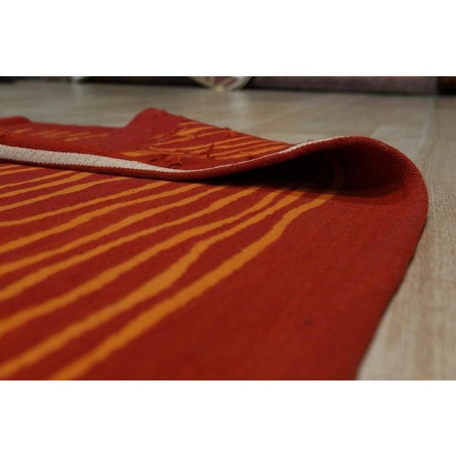 Contemporary 6x8 Red Flat Weave Wool Wavy Ochre Lines Geometric Modern Carpet Rug For Sale - Image 3 of 4