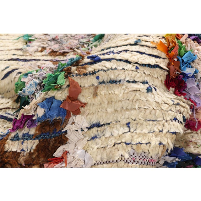 Vintage Azilal Boucherouite Moroccan Rug, 04'10 X 06'10 For Sale In Dallas - Image 6 of 10