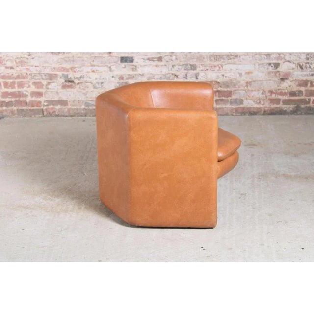 Mid-Century Hexagon Armchair by Peter Murdoch for Hille of London Ltd., 1967 For Sale - Image 6 of 8