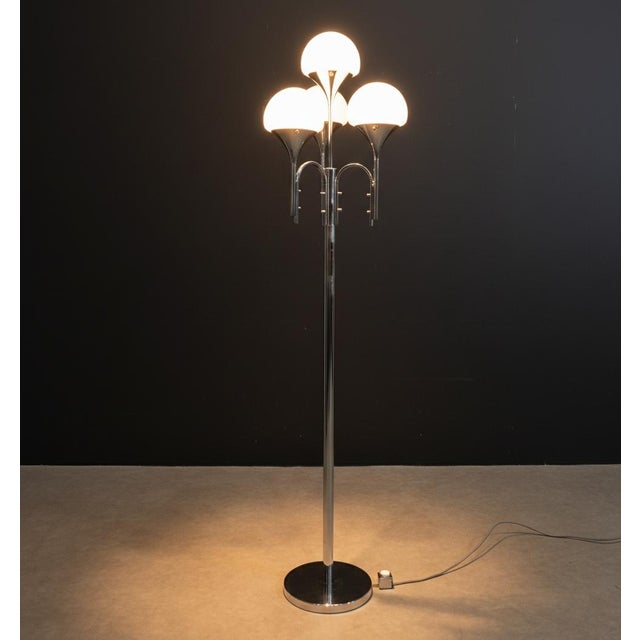 1970s Vintage Floor Lamp from Sciolari, 1970s For Sale - Image 5 of 6