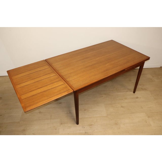 Vintage Scandinavian Extendable Danish Teak Dining Table, 1960 For Sale - Image 13 of 18