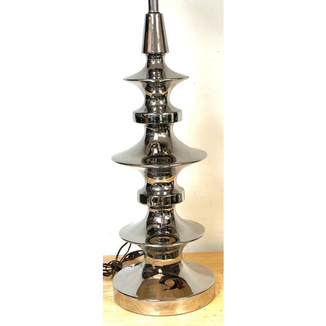 Late 20th Century Tony Duquette Style Mercury Glazed Porcelain Totem Lamp, Hollywood Regency For Sale - Image 13 of 15