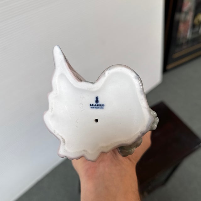 Jose Roig for Lladró My Little Pet Porcelain Figurine, Signed For Sale - Image 12 of 12