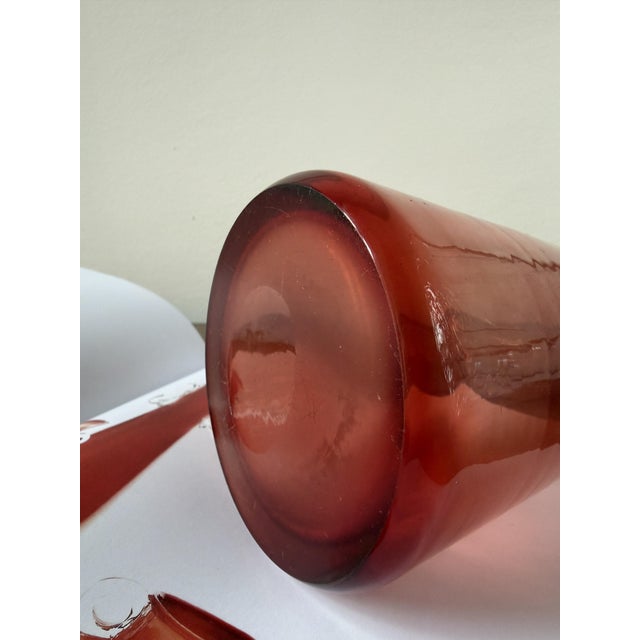 Ruby Red Bottle Vase with Applied Clear Glass Wings by Jerzy Słuczan-Orkusz for Huta Szkła Tarnowiec, Poland, 1970s For Sale - Image 12 of 14