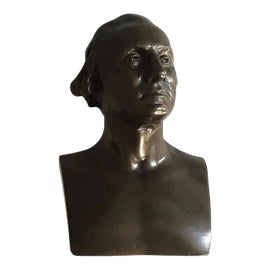 Example of Political and Patriotic Models and Figurines