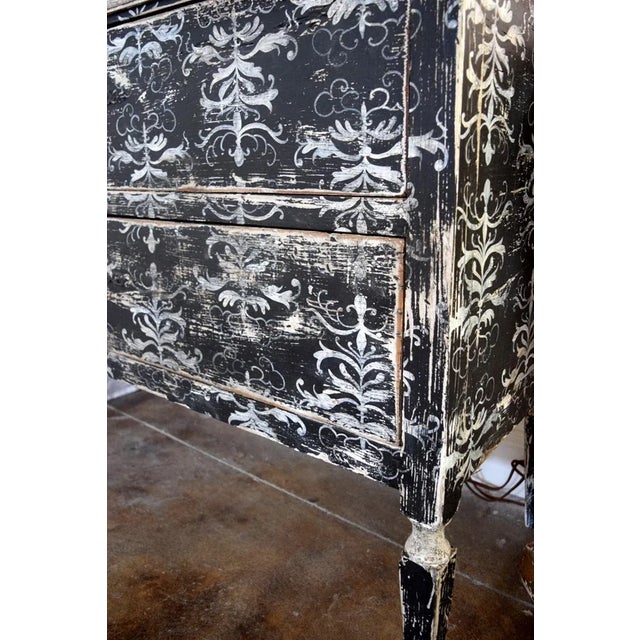 Art Nouveau 19th Century French Hand-Painted Noir Commodes For Sale - Image 3 of 5