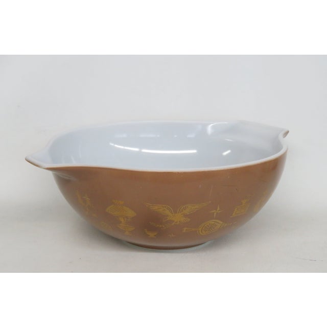 Mid 20th Century Pyrex Model No 444 Early American 4 Quart Cinderella Mixing Bowl Glass For Sale - Image 16 of 18