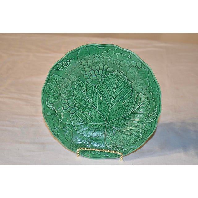 19th Century Pair of 19th Century English Majolica Plates For Sale - Image 5 of 13