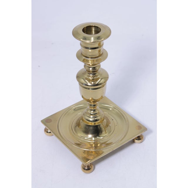 1970s Pair of Virginia Metalcrafters Brass no.3053 Candlesticks For Sale - Image 5 of 17