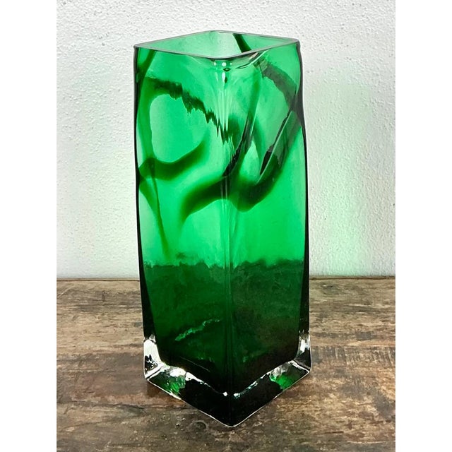 Vintage Polish Emerald Glass Tall Vase For Sale In West Palm - Image 6 of 12