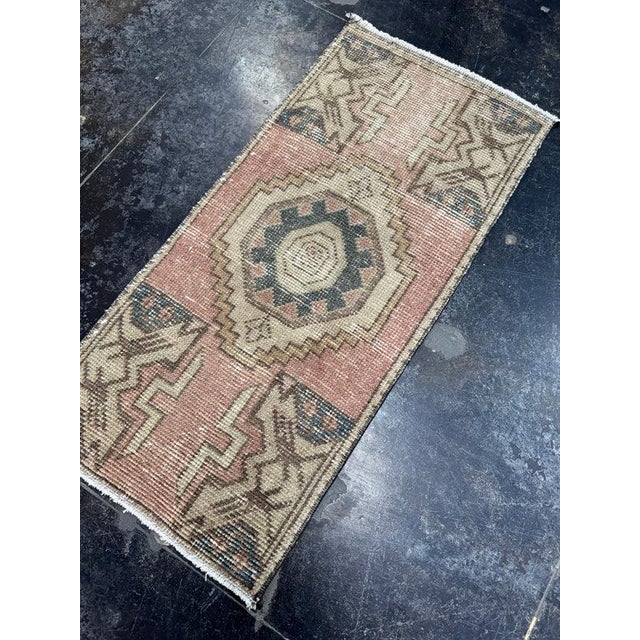 Early 21st Century Turkish Yastik Rug 1'5" x 3' For Sale - Image 5 of 5