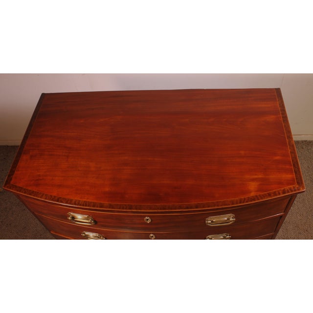 Bombé Chest of Drawers in Mahogany, 1800s For Sale - Image 12 of 14