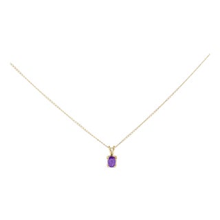 14K Yellow Gold 6x4MM Oval Shaped Purple Amethyst Solitaire Pendant Necklace For Sale