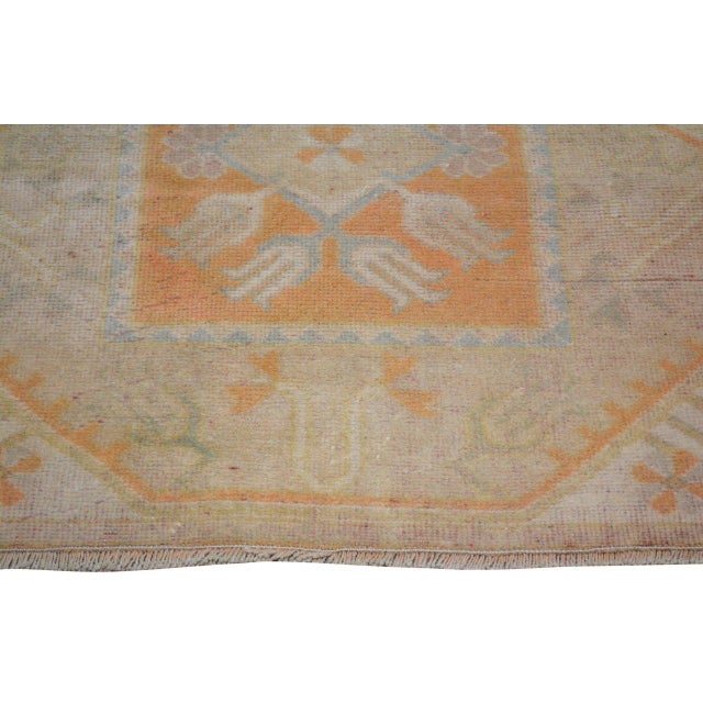 1950s Vintage Turkish Anatolian Hand Knotted Wool Rug, 2'6''x6'5'' For Sale - Image 5 of 5