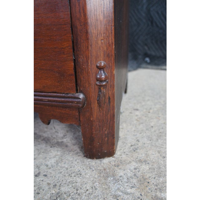 Antique American Victorian 2 Over 2 Walnut Chest of Drawers Dresser Washstand For Sale - Image 10 of 14