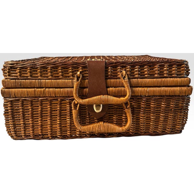 Late 20th Century Vintage Handwoven Wicker Suitcase Picnic Basket Hamper With Leather Strap and Brass Turn Lock Closure For Sale - Image 5 of 10