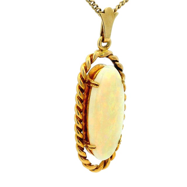 Modern Vintage Italian 18k Gold Oval White Opal Rope Frame Pendant For Sale - Image 3 of 12