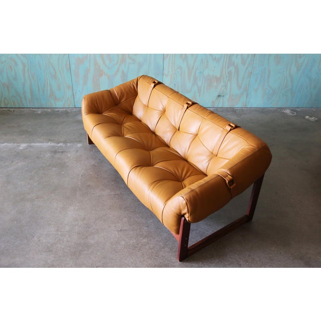 Mid-Century Modern Percival Lafer Mp-91 Sofa: Jatoba Wood & Caramel Leather, Mid-Century Modern For Sale - Image 3 of 15