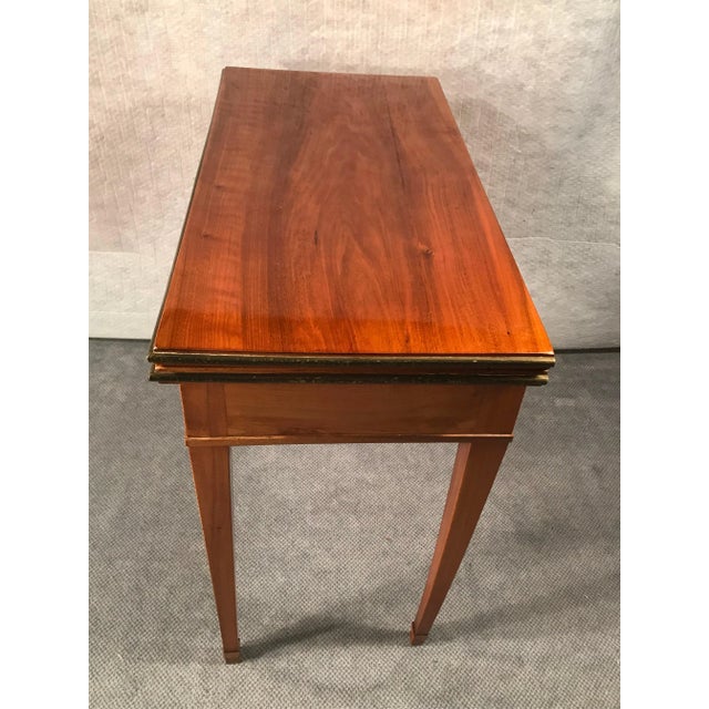 1820 South German Biedermeier Walnut Card Table For Sale - Image 10 of 12
