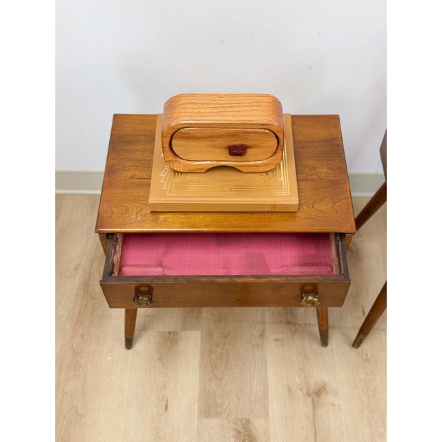 Pair of Vintage Atomic Nightstands Retro Bedside Tables MCM End Tables For Sale - Image 16 of 17