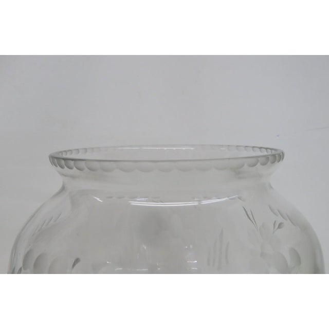Neoclassical Italian Style Glass Pedestal Urn Vase Etched Floral Motif 5111b For Sale - Image 9 of 12