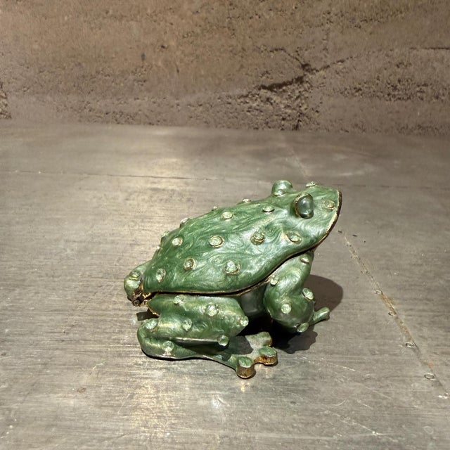 Green Hand-Painted Enameled Pewter Frog Trinket Box Accented Green Austrian Crystals For Sale - Image 8 of 11