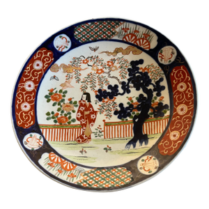 Mid 19th Century Meiji Era Japanese Imari Charger