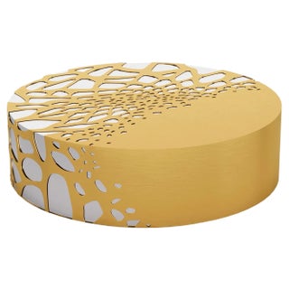 Lavish Center Table by Memoir Essence For Sale