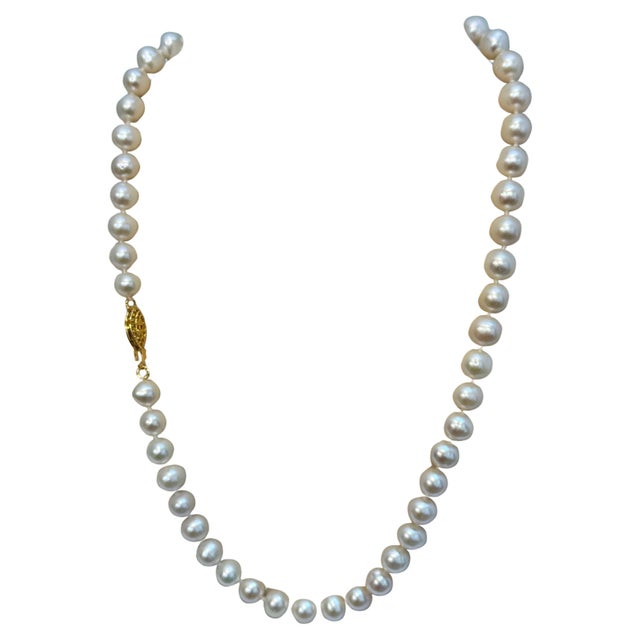 Vintage Cultured Akoya Pearl Necklace Length 18" , 14 Karat Yellow Gold For Sale - Image 18 of 18