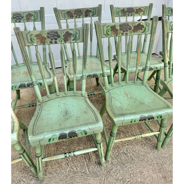 Farmhouse Set of 9 Antique Pennsylvania Thumb Back Chairs in Original Paint For Sale - Image 3 of 9
