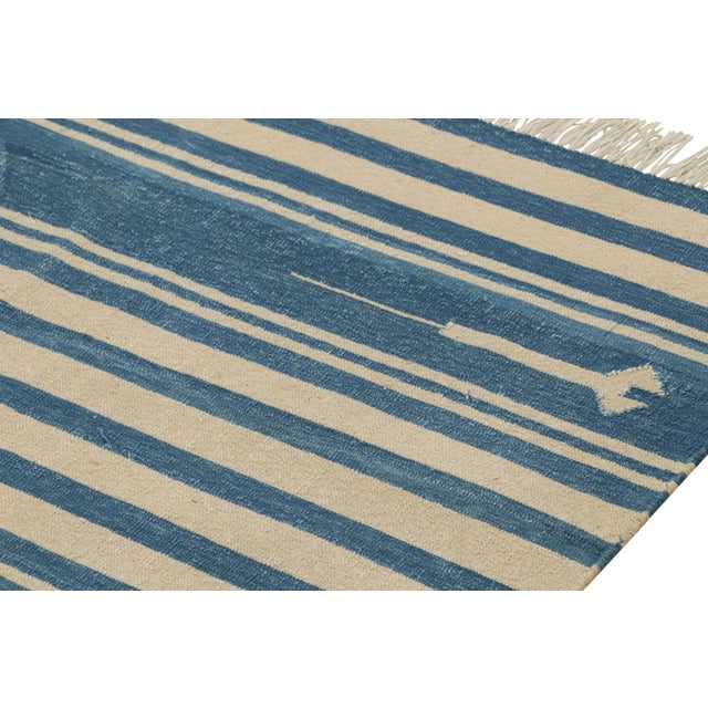 Rug & Kilim's Contemporary Dhurrie Rug in Blue and Beige Stripes - 8x10 For Sale In New York - Image 6 of 8
