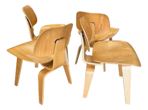 4 Herman Miller Eames DCW Dining Chairs Wood in Light Ash