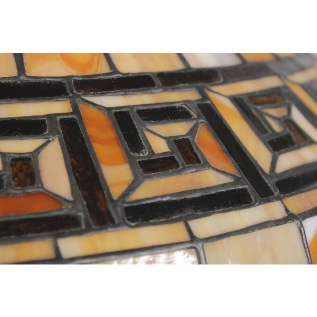 1990s 1990s Quoizel Tiffany Greek Key Leaded Glass Table Lamp For Sale - Image 5 of 18