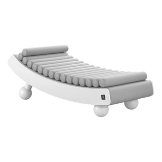Mykonos Daybed in Cream by HOMMÉS Studio For Sale