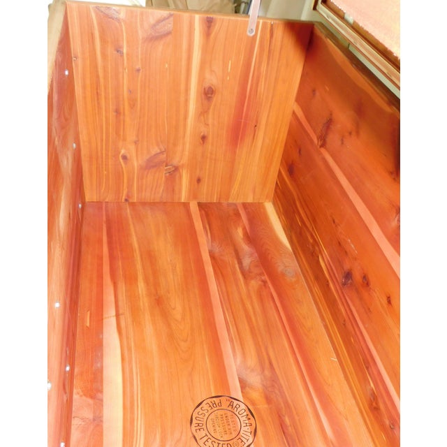 1957 Vintage Mid-Century Modern Lane Blonde Oak Veneer Cedar Chest ~ Lock Removed ~ For Sale - Image 13 of 17