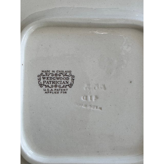 Antique White 1930s Art Deco Era Wedgwood Patrician Square Handled Cake Plate For Sale - Image 8 of 9